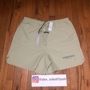 Fog Essentials Sage Volley Shorts Size Large